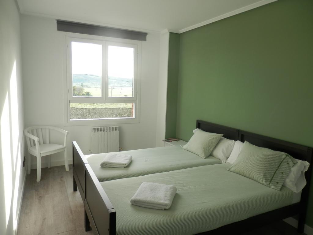 H.A.N.D Surf Hostel Langre  Room photo