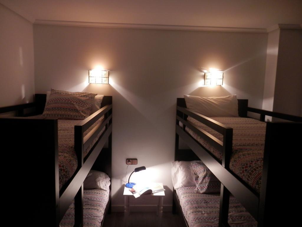 H.A.N.D Surf Hostel Langre  Room photo